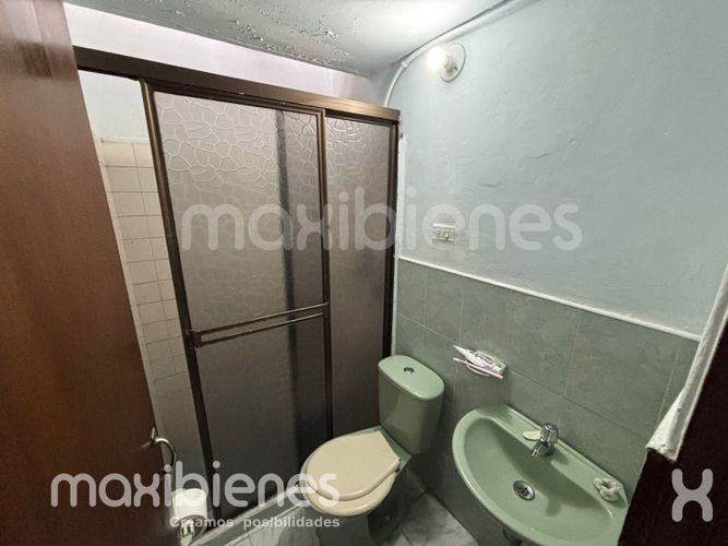 Casa de 5 alcobas en venta en Viviendas Del Sur, Medellín, 252 m² · foto 14 de 15