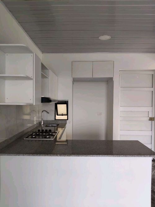 Apartamento de 3 alcobas en venta en Valle Del Lili, Cali, 58 m² · foto 3 de 14