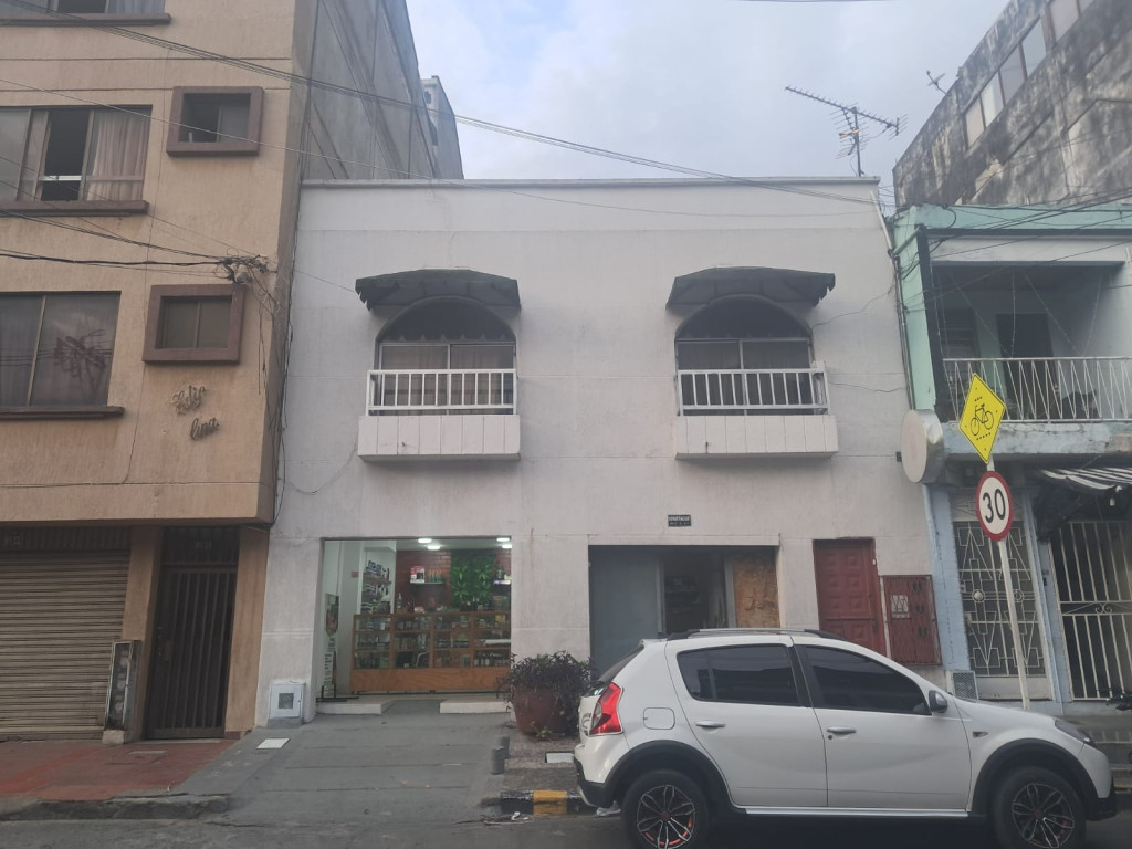 Casa en Arriendo en Alameda, Cali