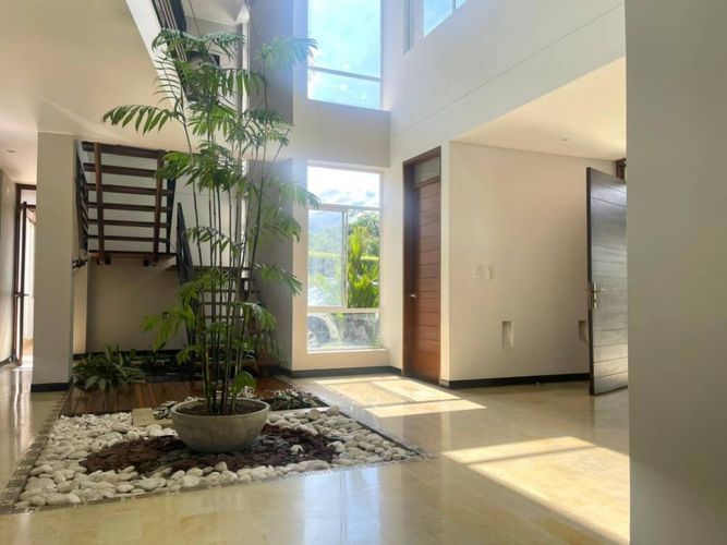 Casa de 4 alcobas en venta en Ciudad Jardin, Cali, 950 m² · foto 6 de 23