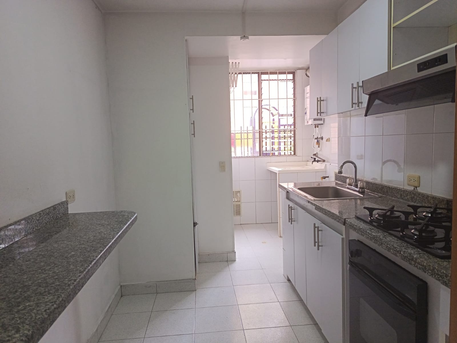 Apartamento en venta en Ciudad Salitre Oriental, Bogotá · foto 5 de 19