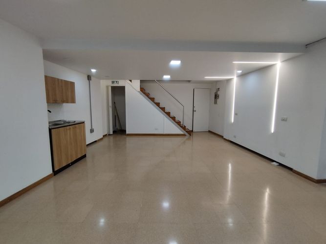 Oficina en arriendo en Las Vegas, Envigado, 67 m² · foto 3 de 17