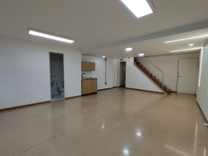 Oficina en arriendo en Las Vegas, Envigado, 67 m² · foto 4 de 17