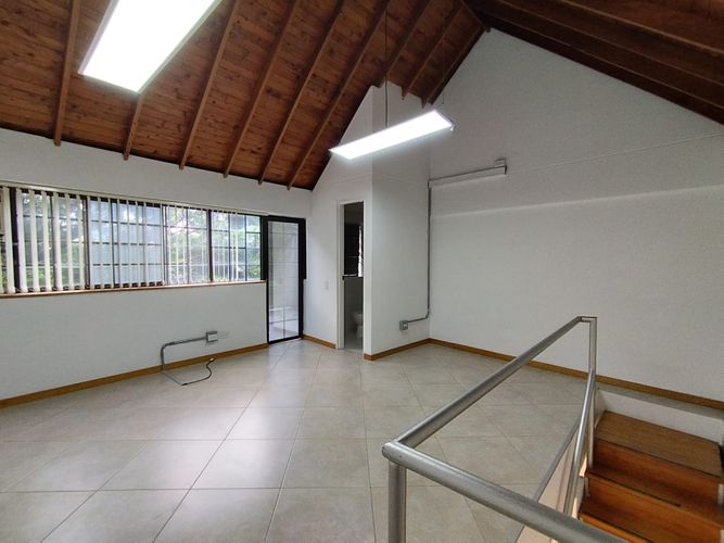 Oficina en arriendo en Las Vegas, Envigado, 67 m² · foto 5 de 17