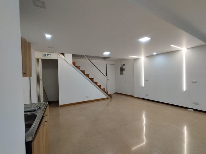 Oficina en arriendo en Las Vegas, Envigado, 67 m² · foto 7 de 17