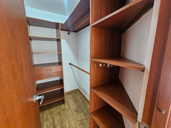 Apartaestudio en arriendo en El Tesoro, Medellín, 76 m² · foto 9 de 14