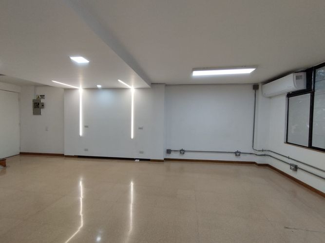 Oficina en arriendo en Las Vegas, Envigado, 67 m² · foto 10 de 17