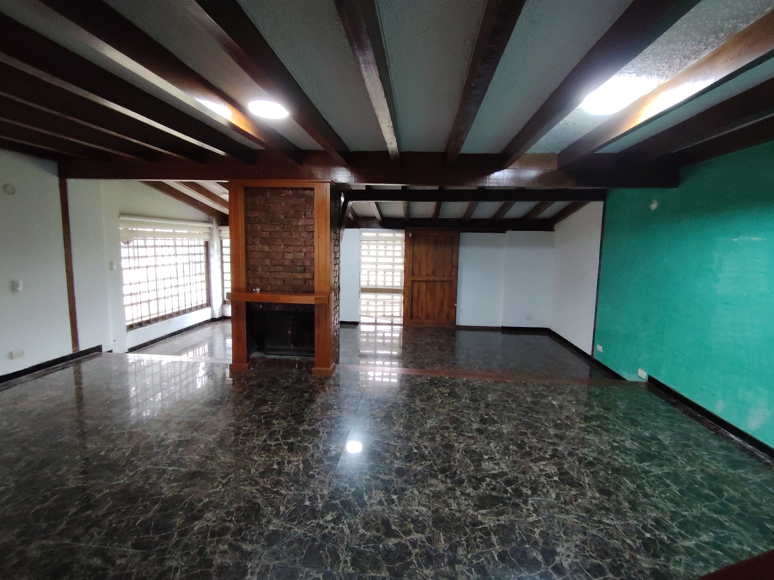 Casa en venta en Cedritos, Bogotá · foto 3 de 21