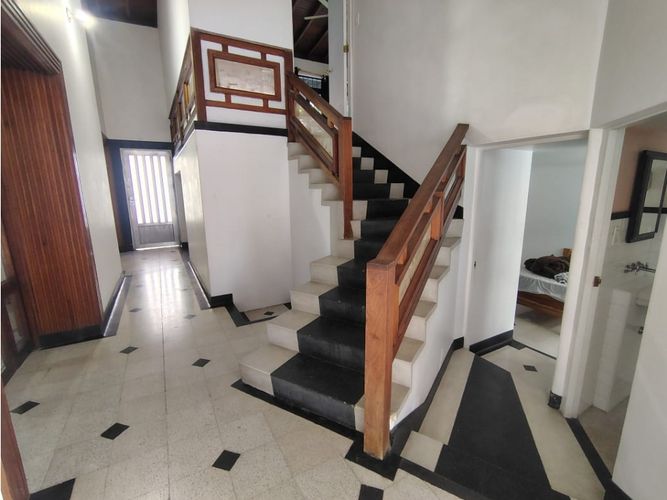 Casa de 7 alcobas en venta en Prado, Medellín, 415 m² · foto 3 de 22