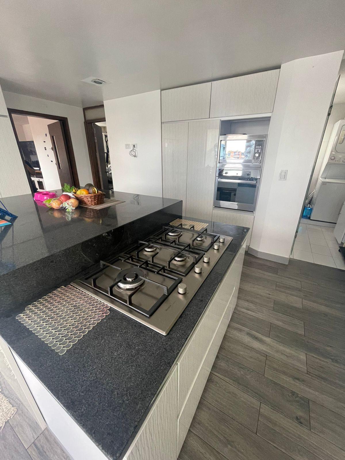 Apartamento en venta en Puente Largo, Bogotá · foto 8 de 24