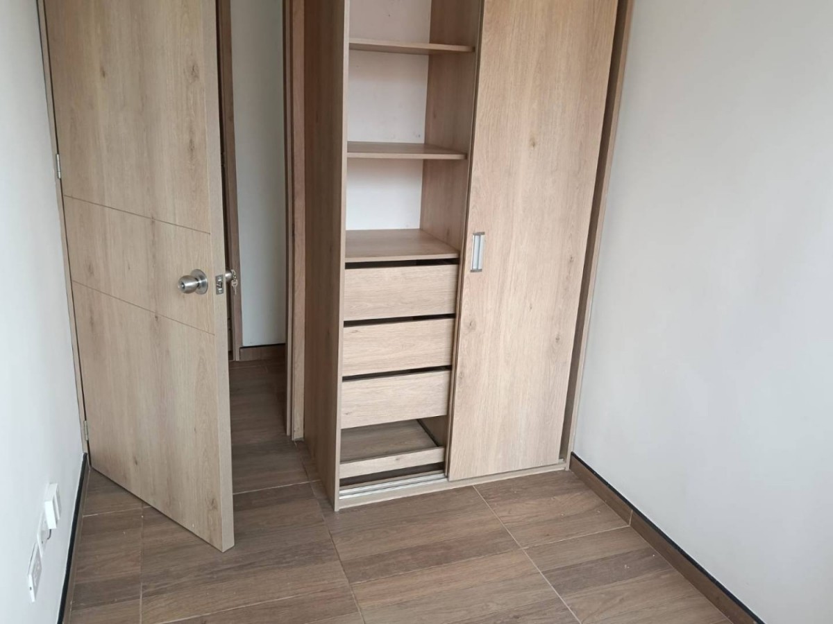 Apartamento en venta en Suba Urbano, Bogotá · foto 8 de 16