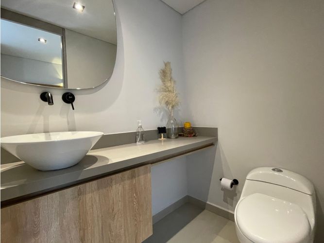 Apartamento de 4 alcobas en venta en Los Naranjos, Medellín, 230 m² · foto 21 de 22