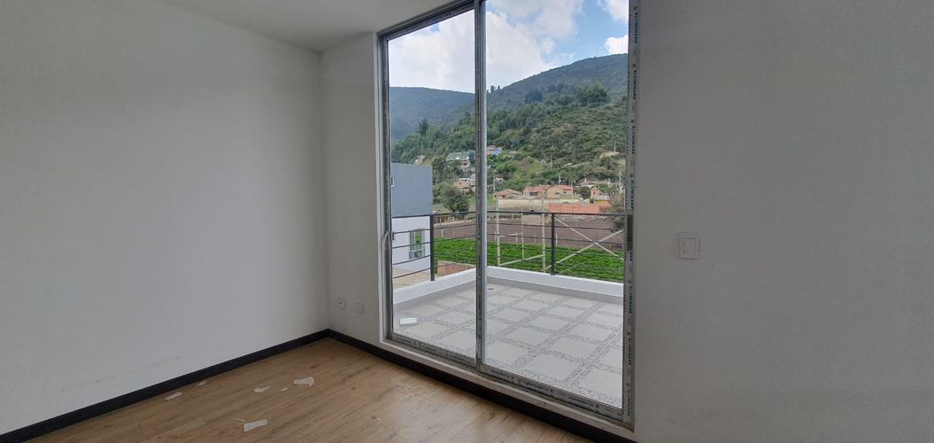 Casa de 4 alcobas en venta en La Moya, Cota, 175 m² · foto 6 de 16