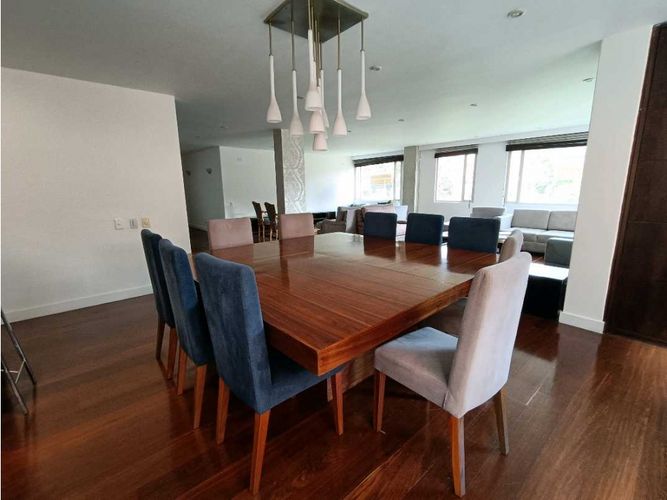Apartamento en venta en Santa Barbara, Bogotá · foto 2 de 24