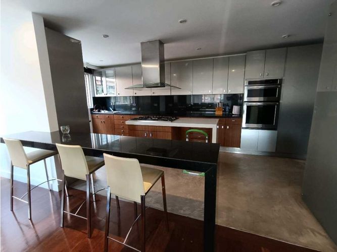 Apartamento en venta en Santa Barbara, Bogotá · foto 9 de 24