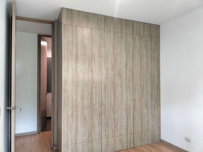 Apartamento de 2 alcobas en arriendo en El Poblado, Medellín, 89 m² · foto 8 de 15