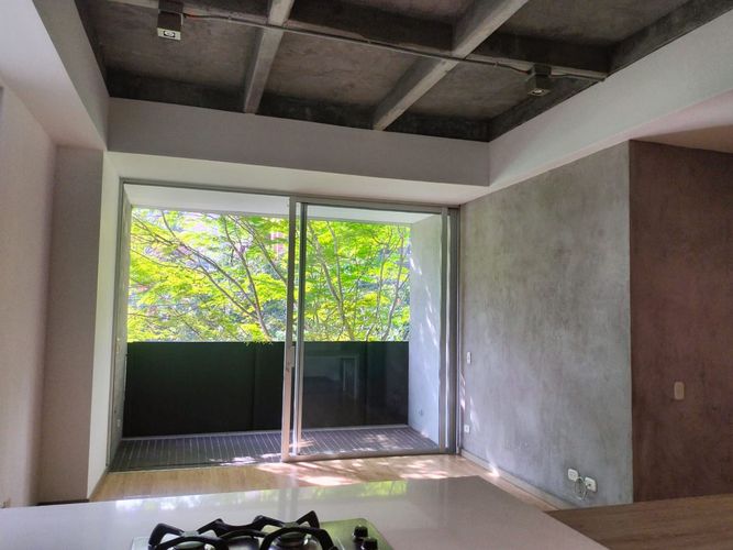 Apartamento de 2 alcobas en arriendo en El Poblado, Medellín, 89 m² · foto 2 de 15