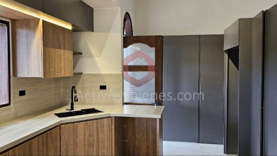 Casa de 5 alcobas en venta en Don Diego, El Retiro · foto 3 de 16