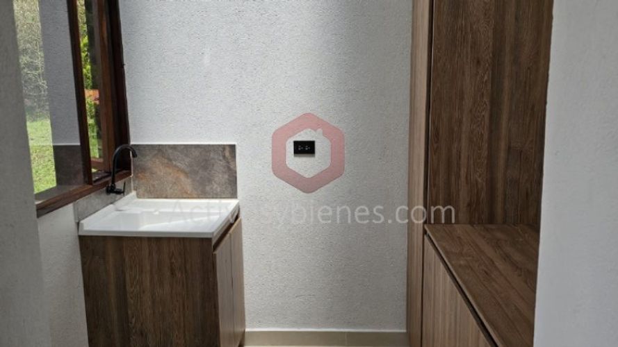 Casa de 5 alcobas en venta en Don Diego, El Retiro · foto 5 de 16