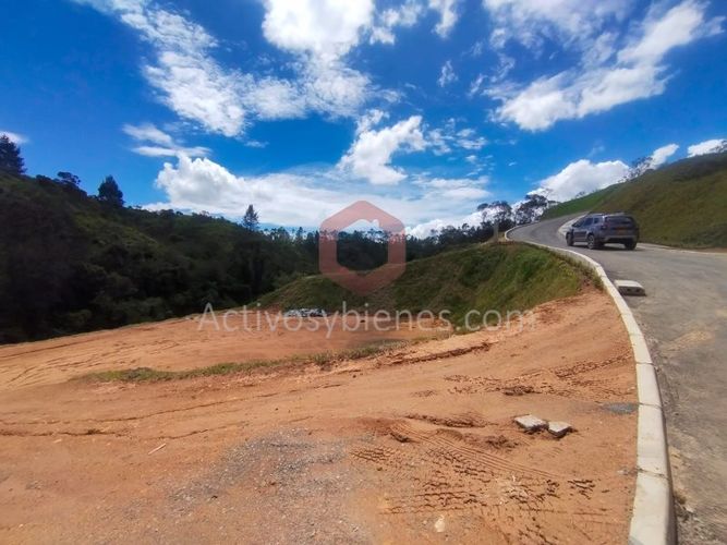 Lote en venta en La Mosquita, Rionegro, 1250 m² · foto 2 de 14