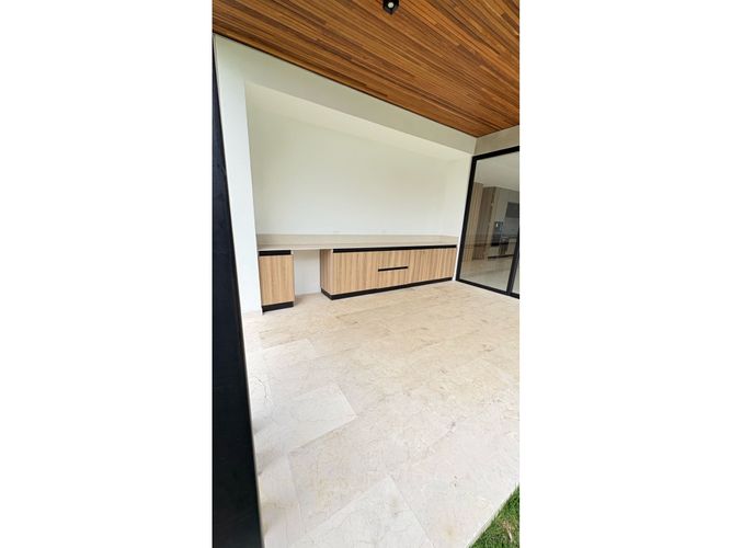 Casa de 4 alcobas en venta en Cerritos, Pereira, 650 m² · foto 3 de 24