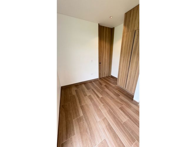 Casa de 4 alcobas en venta en Cerritos, Pereira, 650 m² · foto 10 de 24