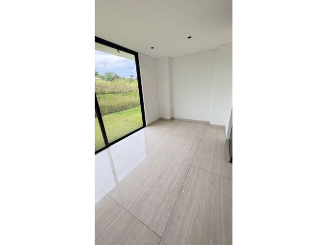 Casa de 4 alcobas en venta en Cerritos, Pereira, 650 m² · foto 12 de 24