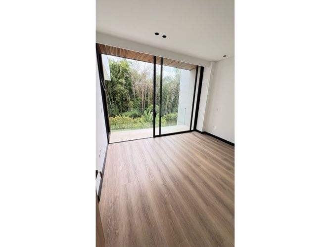 Casa de 4 alcobas en venta en Cerritos, Pereira, 650 m² · foto 20 de 24