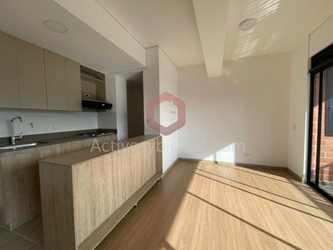 Apartamento de 2 alcobas en venta en El Porvenir, Rionegro, 62 m² · foto 2 de 18