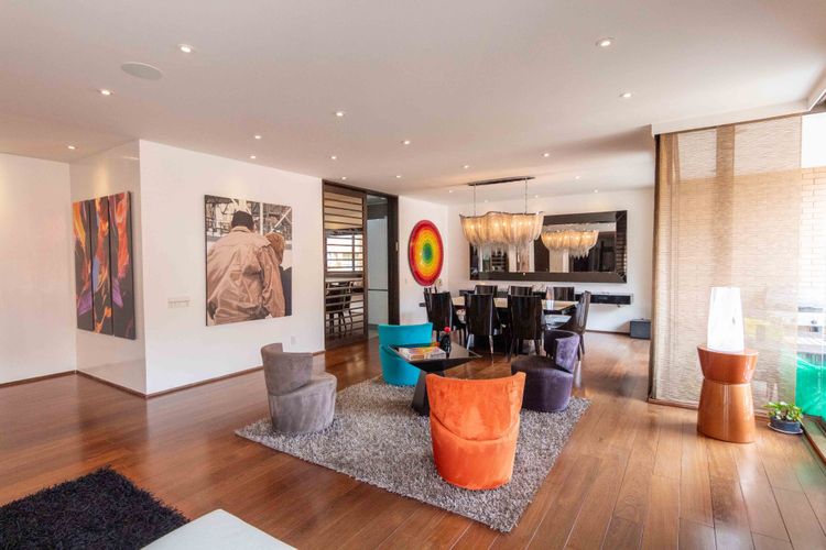 Apartamento de 4 alcobas en venta en La Cabrera, Bogotá, 366 m² · foto 3 de 24