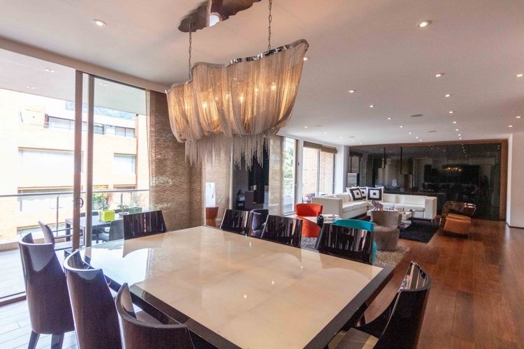 Apartamento de 4 alcobas en venta en La Cabrera, Bogotá, 366 m² · foto 5 de 24
