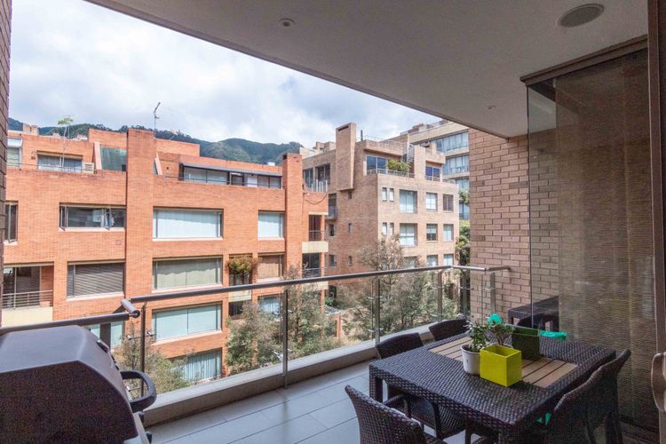 Apartamento de 4 alcobas en venta en La Cabrera, Bogotá, 366 m² · foto 6 de 24
