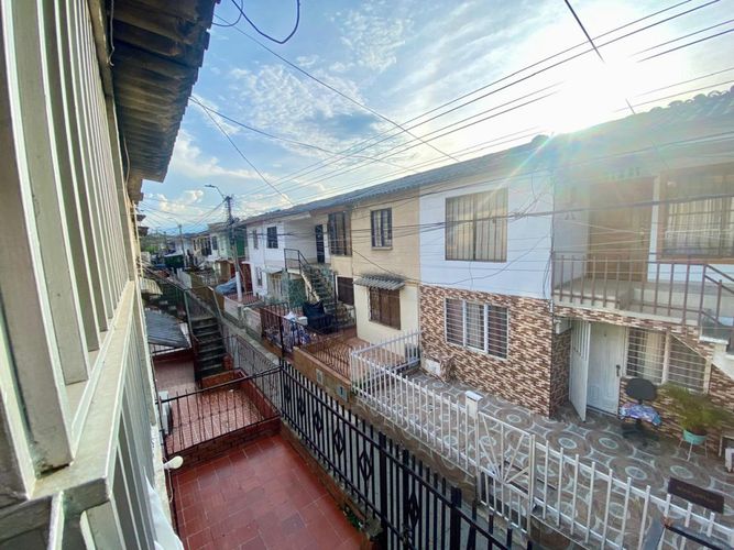 Apartamento en venta en Los Guaduales, Cali · foto 2 de 20