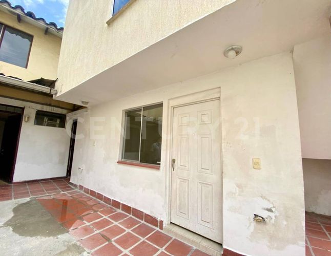Casa de 8 alcobas en venta en Prados Del Norte, Cali, 340 m² · foto 7 de 24