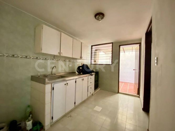 Casa de 8 alcobas en venta en Prados Del Norte, Cali, 340 m² · foto 8 de 24