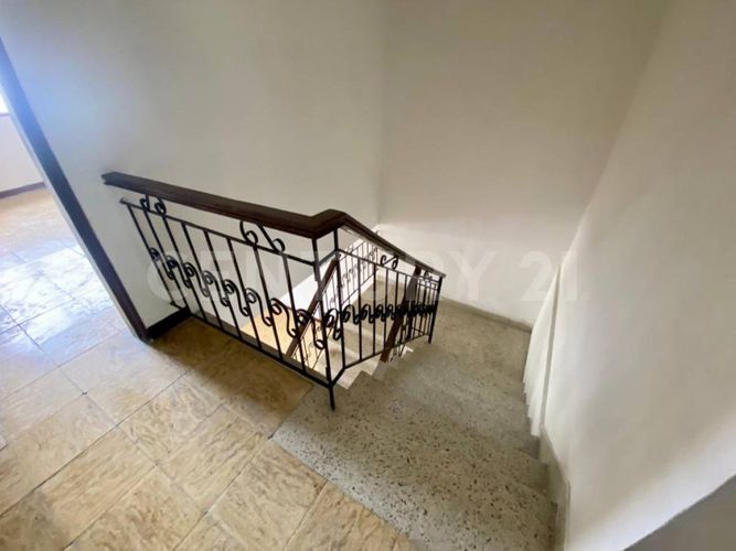 Casa de 8 alcobas en venta en Prados Del Norte, Cali, 340 m² · foto 14 de 24