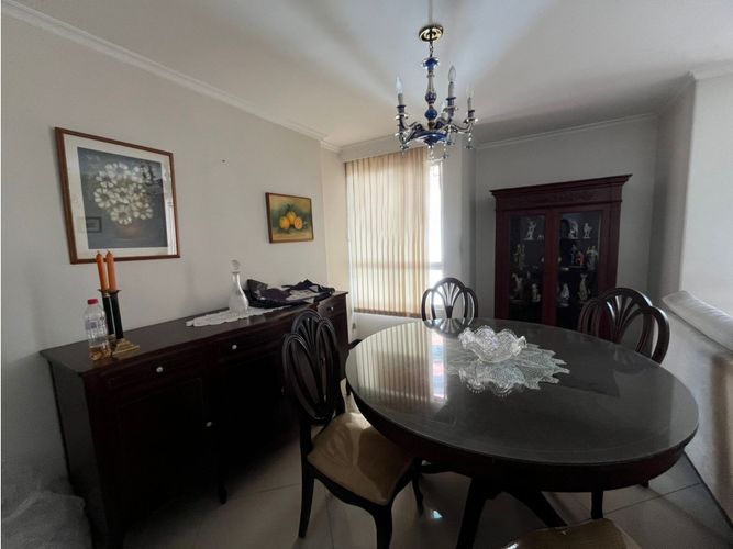 Apartamento de 2 alcobas en arriendo en Pontevedra, Medellín, 114 m² · foto 6 de 16
