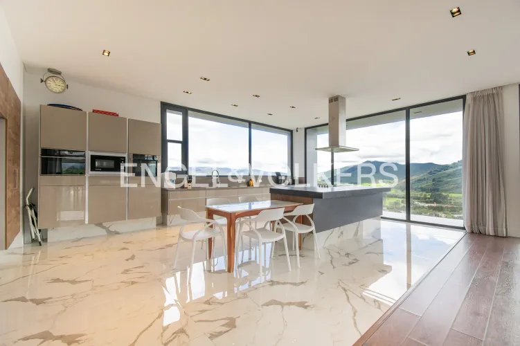 Casa de 4 alcobas en arriendo en Aposentos, Sopó, 582 m² · foto 6 de 18