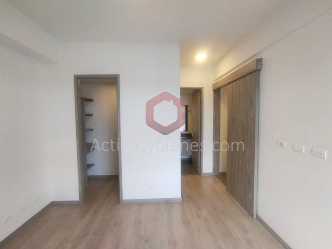 Apartamento de 3 alcobas en venta en Barro Blanco, Rionegro, 82 m² · foto 4 de 14