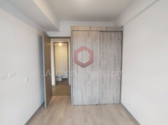 Apartamento de 3 alcobas en venta en Barro Blanco, Rionegro, 82 m² · foto 6 de 14