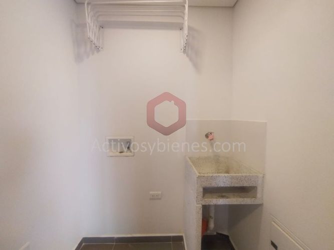 Apartamento de 3 alcobas en venta en Barro Blanco, Rionegro, 82 m² · foto 11 de 14