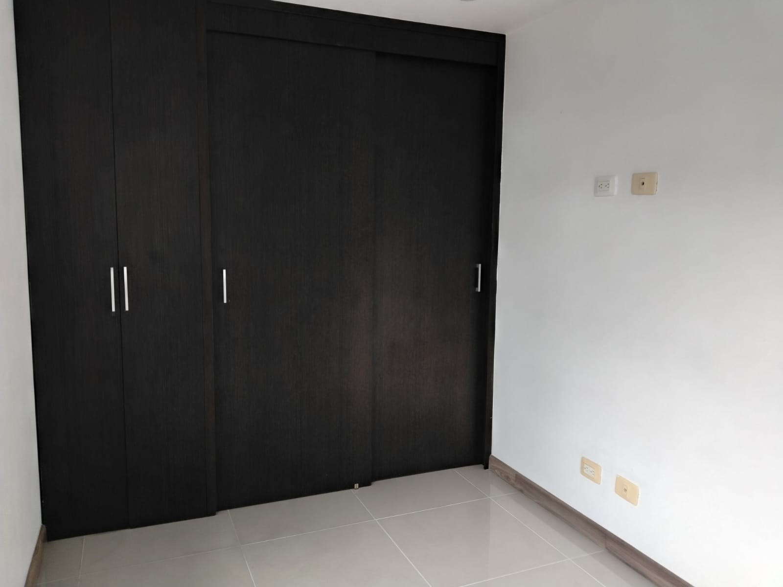 Apartamento en arriendo en El Poblado, Medellín · foto 14 de 17