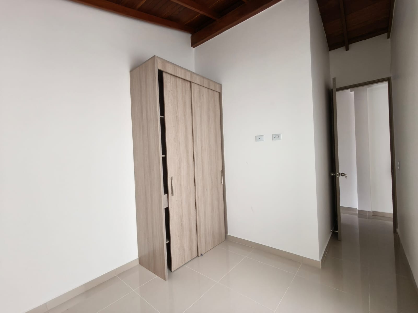Apartamento en venta en Zona Centro, Envigado · foto 6 de 19