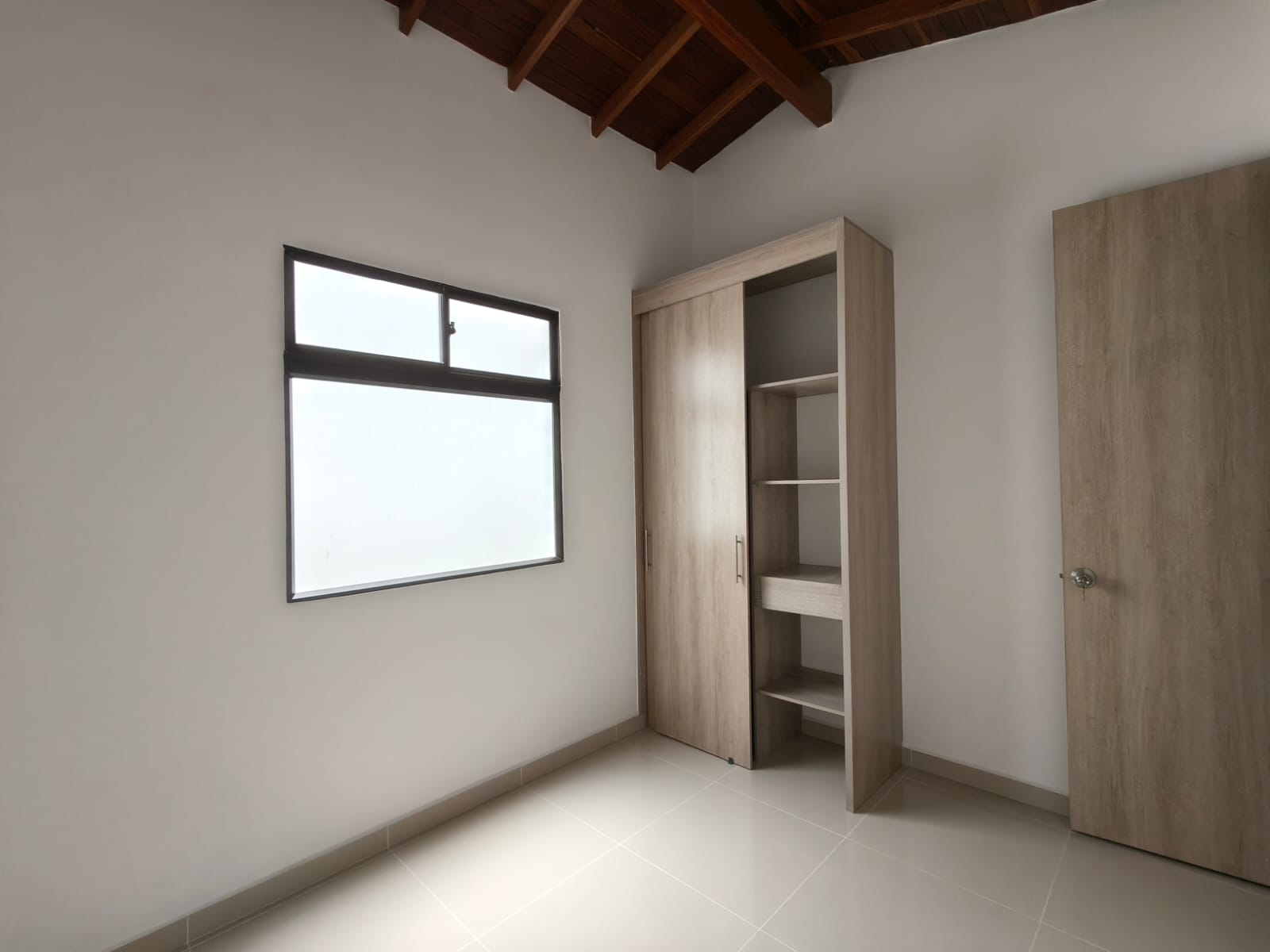 Apartamento en venta en Zona Centro, Envigado · foto 8 de 19