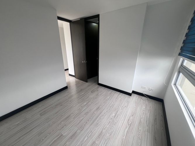 Apartamento de 3 alcobas en arriendo en Santo Domingo Savio No.1, Medellín, 85 m² · foto 6 de 13