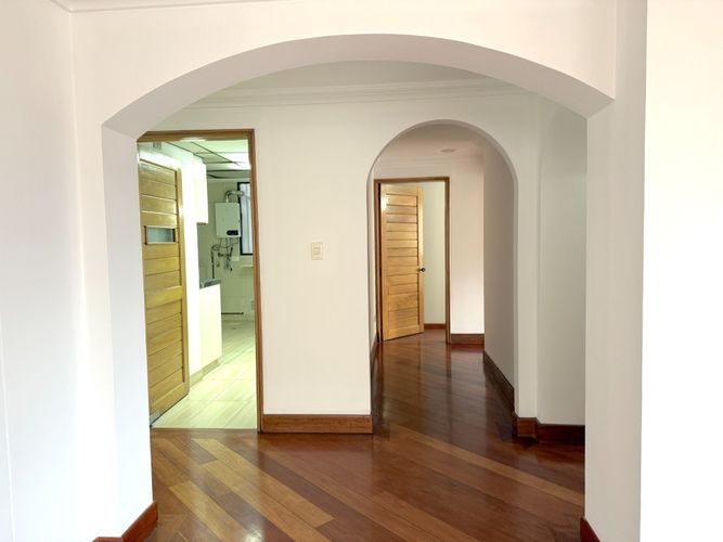Apartamento de 2 alcobas en venta en Club De Los Lagartos, Bogotá, 126 m² · foto 5 de 19