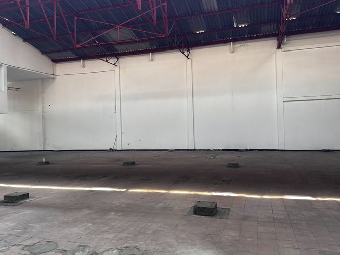 Bodega en venta en San Nicolas, Cali, 1800 m² · foto 23 de 24