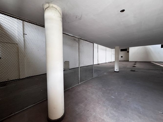 Bodega en venta en San Nicolas, Cali, 1800 m² · foto 18 de 24