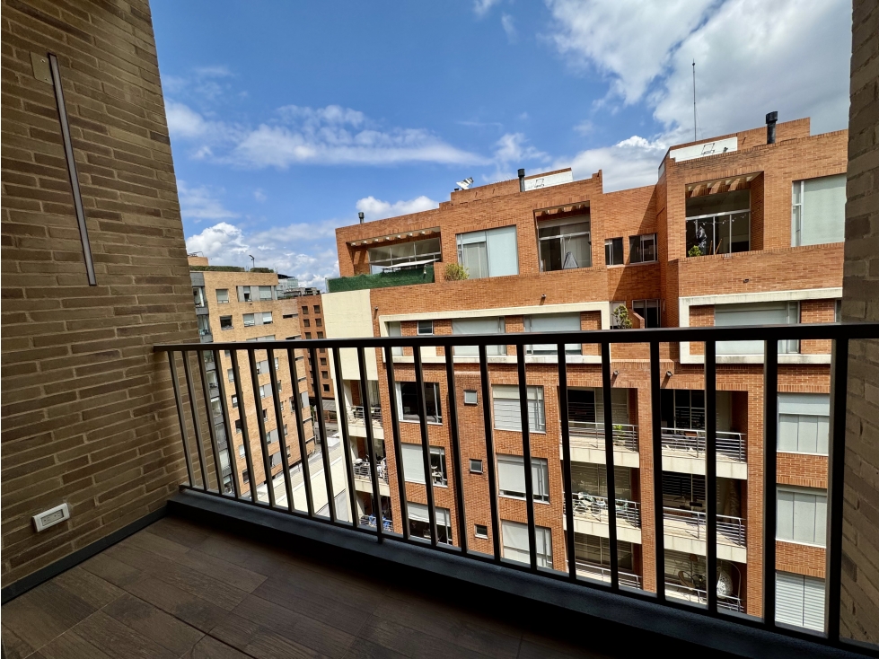 Apartamento en venta en El Chico, Bogotá · foto 3 de 23