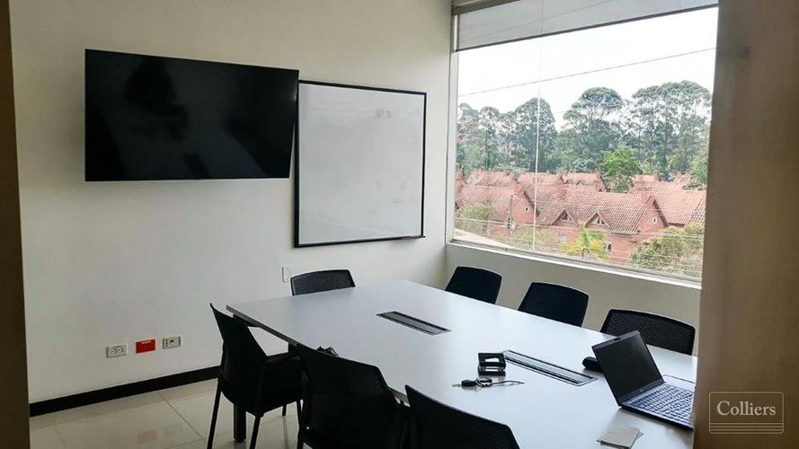 Local en venta en El Porvenir, Rionegro, 112 m² · foto 8 de 12